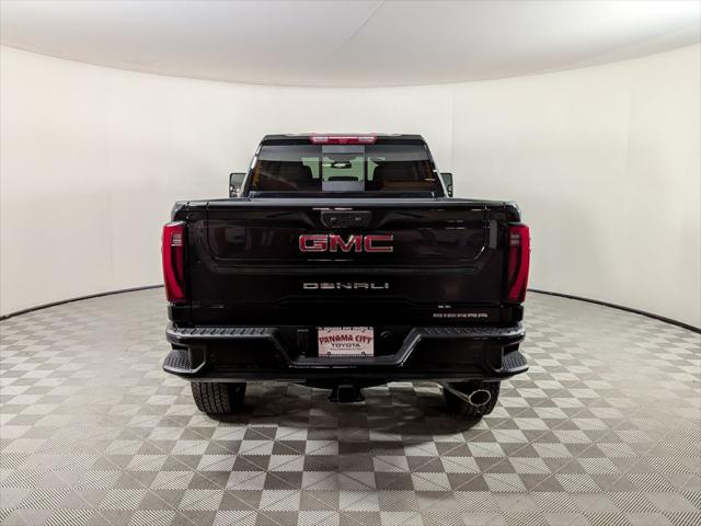 2026 GMC Sierra 2500HD Crew Cab, Standard Bed, Denali, 4WD