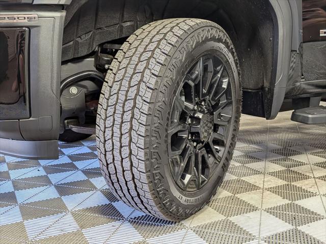 2026 GMC Sierra 2500HD Crew Cab, Standard Bed, Denali, 4WD