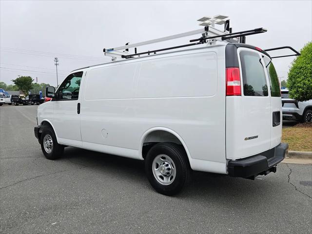 2026 Chevrolet Express Cargo Van 2500 Regular Wheelbase, WT, RWD