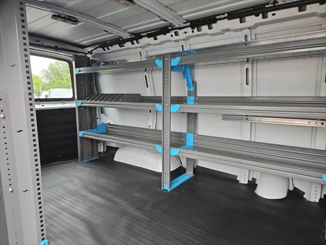 2026 Chevrolet Express Cargo Van 2500 Regular Wheelbase, WT, RWD