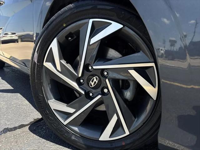 2024 Hyundai Elantra Hybrid Limited