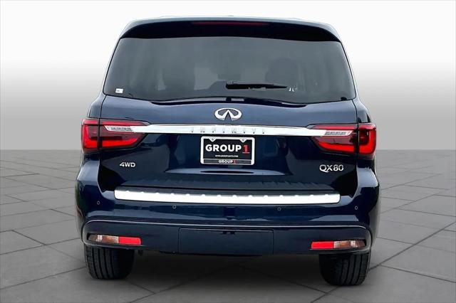 2023 INFINITI QX80 LUXE AWD