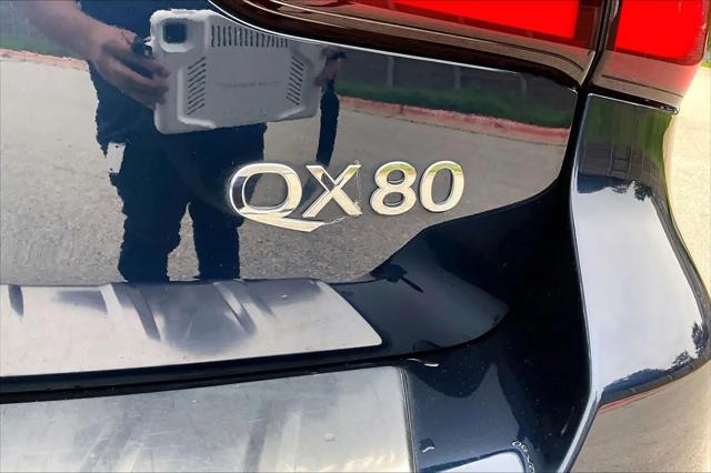 2023 INFINITI QX80 LUXE AWD