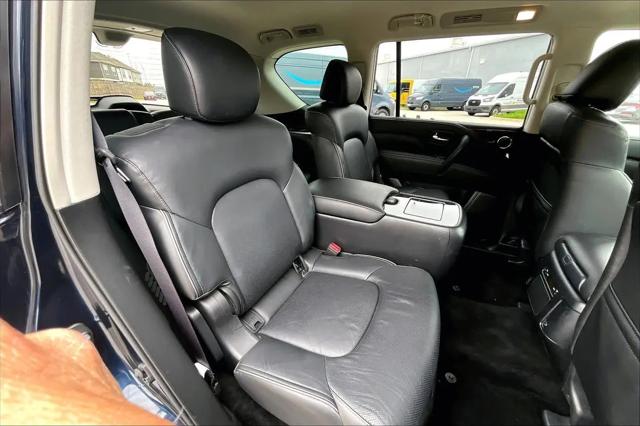2023 INFINITI QX80 LUXE AWD