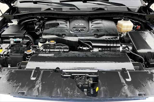 2023 INFINITI QX80 LUXE AWD