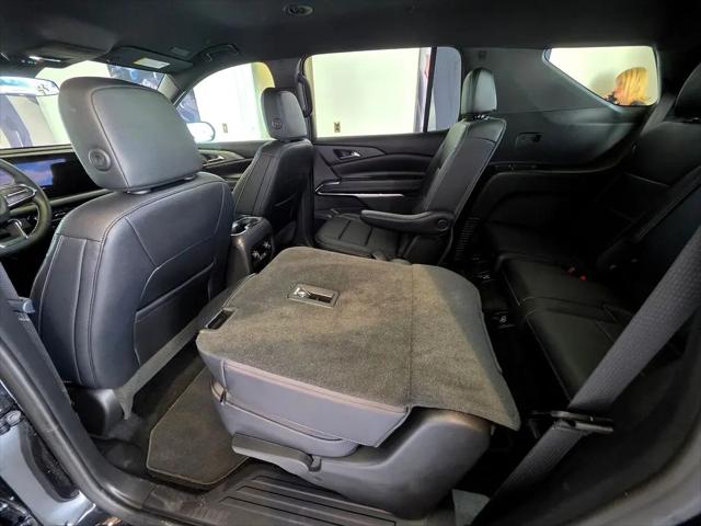 2026 Chevrolet Traverse AWD LT
