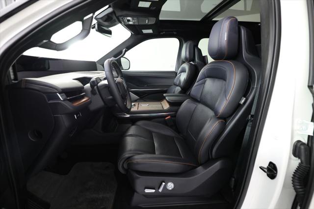 2025 Lincoln Navigator Black Label
