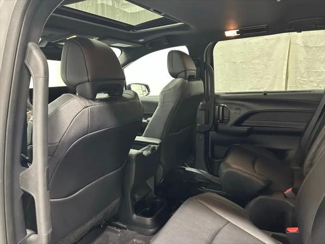 2026 Toyota Sienna Woodland Edition