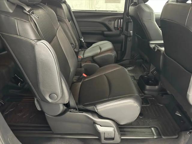 2026 Toyota Sienna Woodland Edition