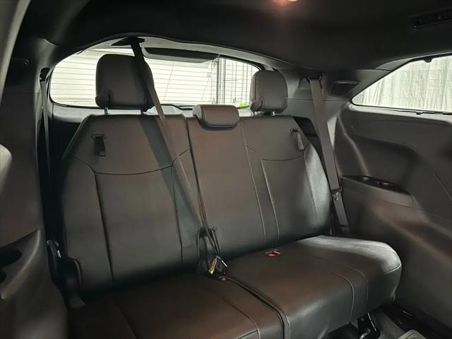 2026 Toyota Sienna Woodland Edition