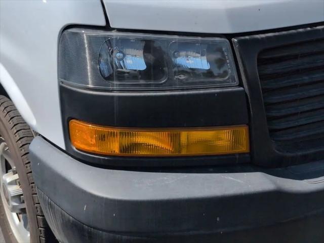 2023 GMC Savana Cargo RWD 2500 Extended Wheelbase Work Van