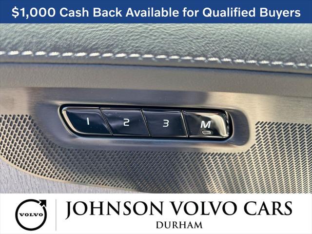 2026 Volvo XC90 Ultra Dark Theme, B6 AWD Gas (mild hybrid), Gasoline, 6 Seats