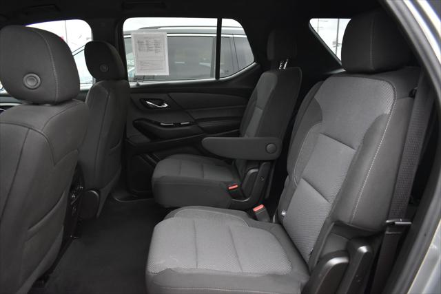 2023 Chevrolet Traverse FWD LT Cloth