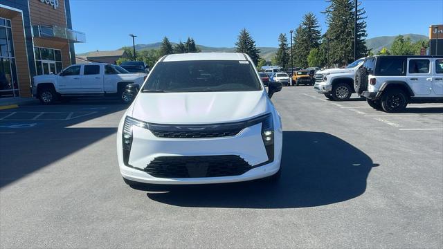 2027 Chrysler Pacifica PACIFICA SELECT AWD