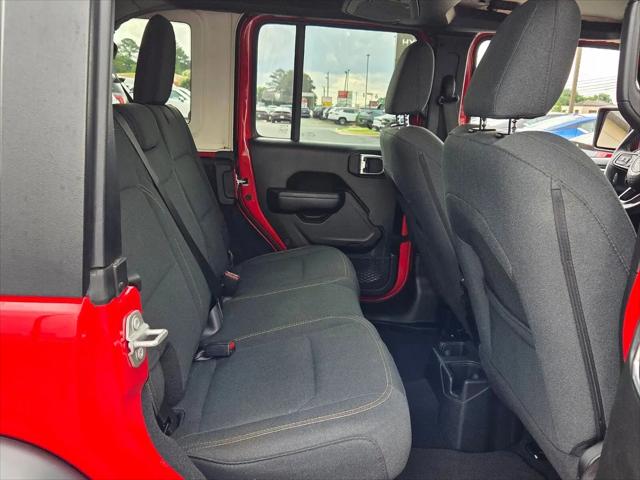 2025 Jeep Wrangler 4-Door Summit 4x4