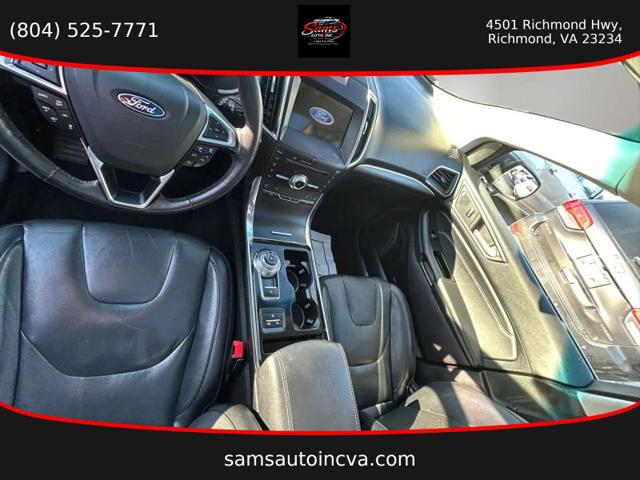 2019 Ford Edge Titanium
