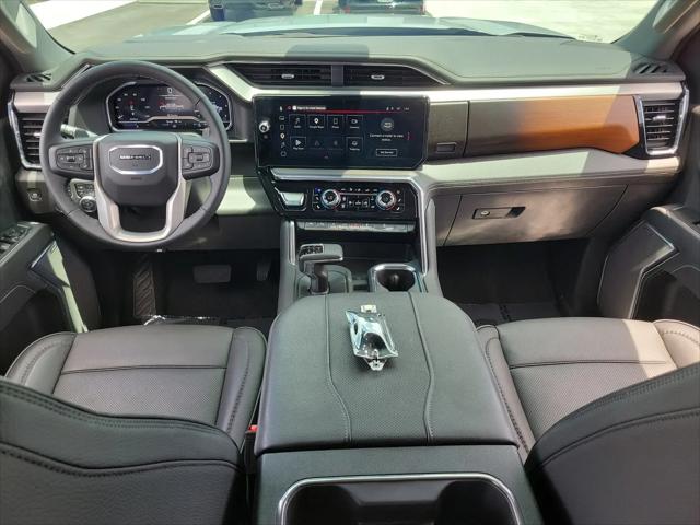 2025 GMC Sierra 1500 4WD Crew Cab Short Box Denali