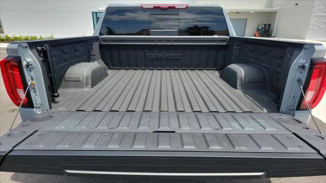 2025 GMC Sierra 1500 4WD Crew Cab Short Box Denali