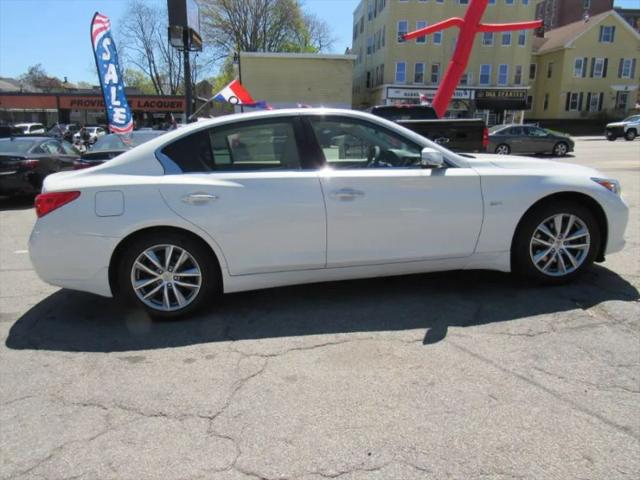 2016 INFINITI Q50 2.0t Premium