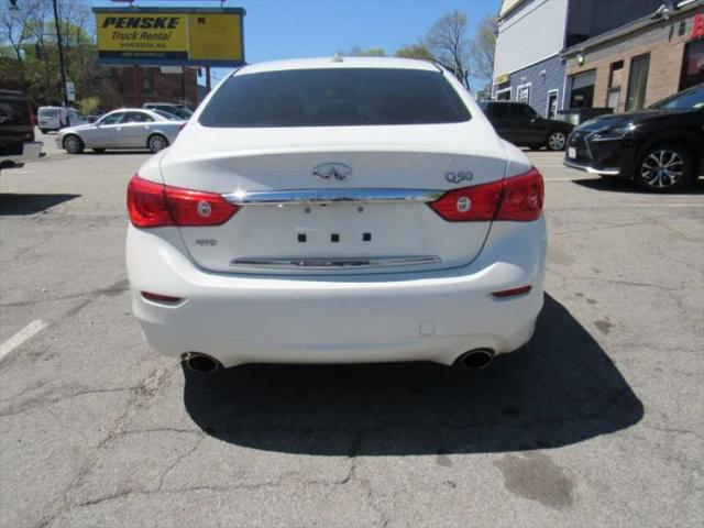 2016 INFINITI Q50 2.0t Premium