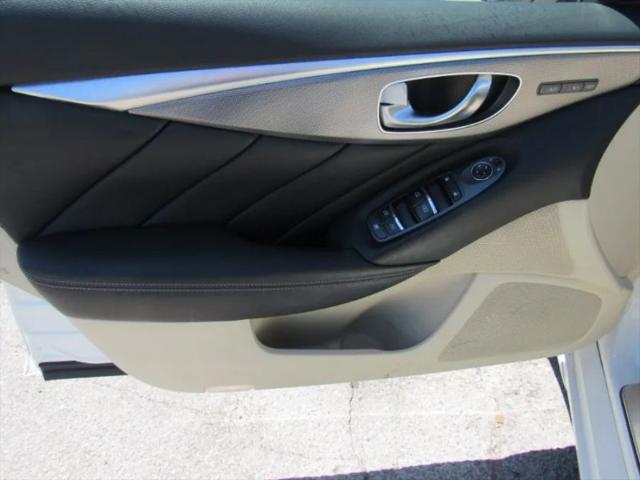 2016 INFINITI Q50 2.0t Premium