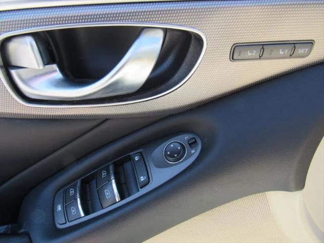 2016 INFINITI Q50 2.0t Premium