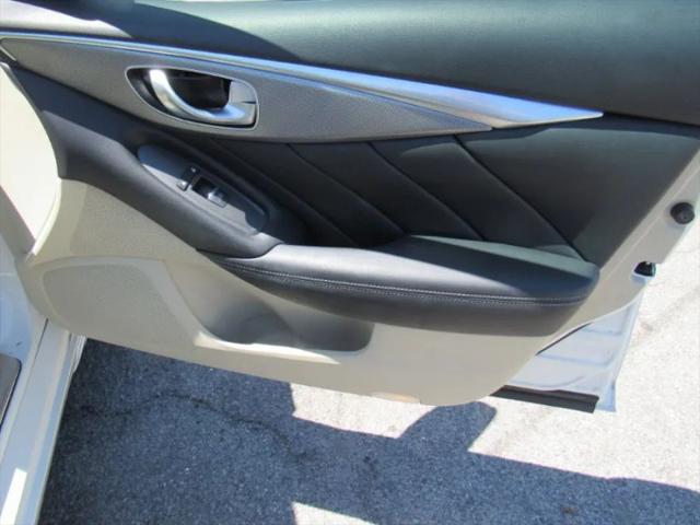 2016 INFINITI Q50 2.0t Premium