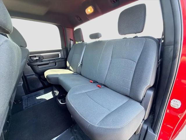 2024 Ram 1500 Classic Warlock Crew Cab 4x2 5'7" Box