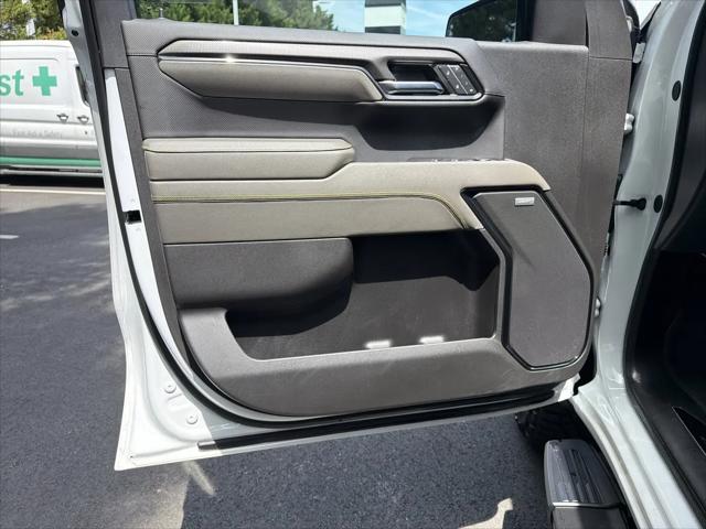 2024 Chevrolet Silverado 1500 4WD Crew Cab Short Bed ZR2