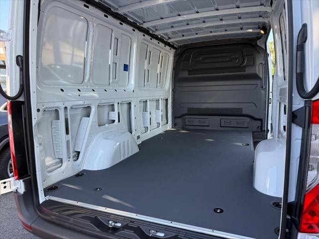 2026 Mercedes-Benz Sprinter 2500 Standard Roof 4-Cyl Diesel