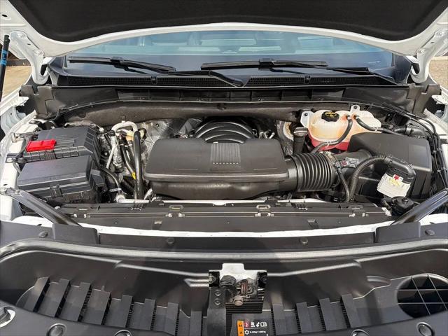 2025 GMC Yukon 4WD Denali