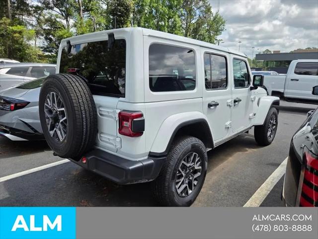 2025 Jeep Wrangler 4-Door Sahara 4x4