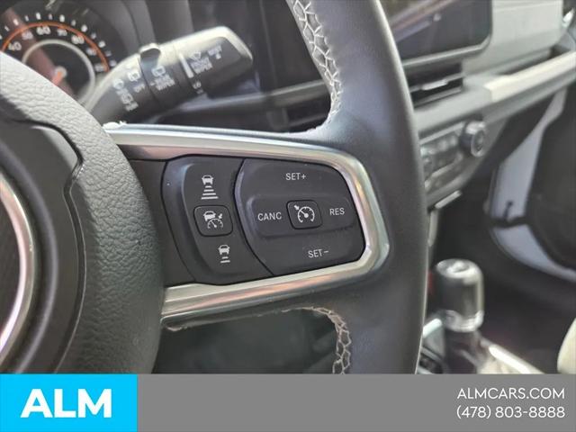 2025 Jeep Wrangler 4-Door Sahara 4x4