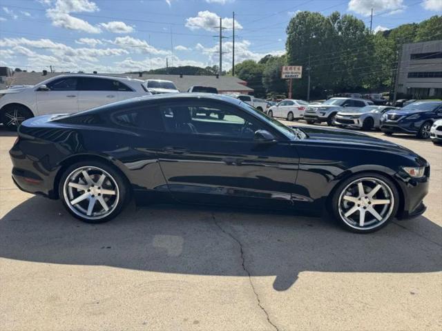 2016 Ford Mustang V6