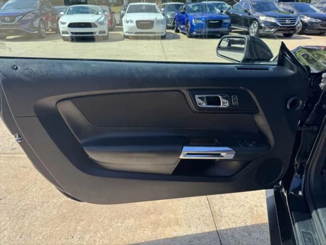 2016 Ford Mustang V6