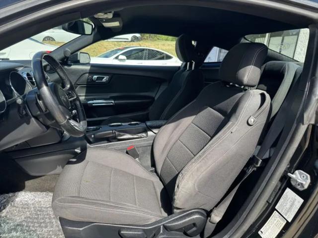 2016 Ford Mustang V6