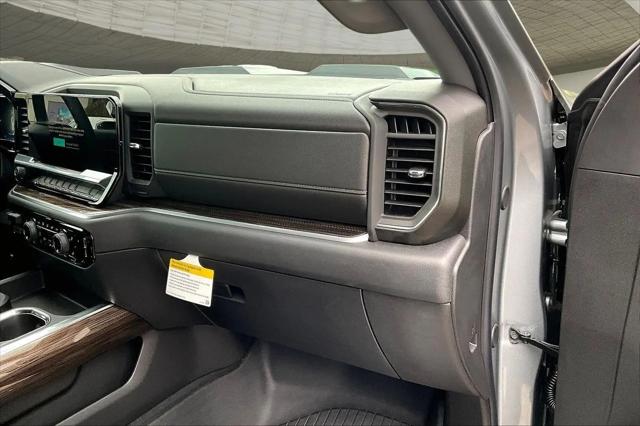 2026 Chevrolet Silverado 1500 4WD Crew Cab Short Bed LT Trail Boss