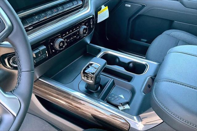 2026 Chevrolet Silverado 1500 4WD Crew Cab Short Bed LT Trail Boss