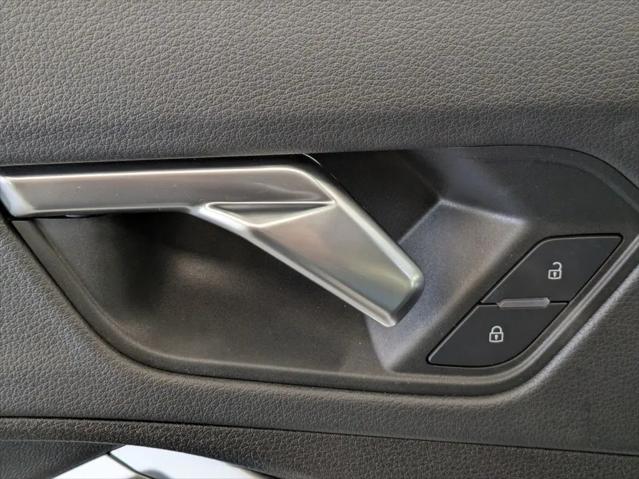 2020 Audi Q3 Prestige 45 TFSI S line quattro Tiptronic