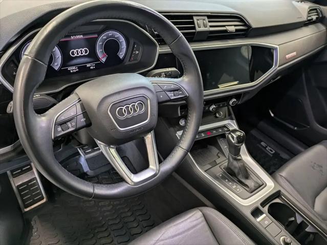 2020 Audi Q3 Prestige 45 TFSI S line quattro Tiptronic