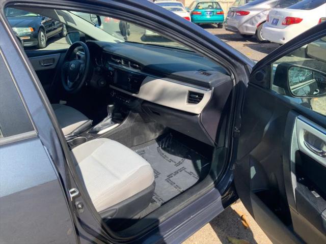 2016 Toyota Corolla LE