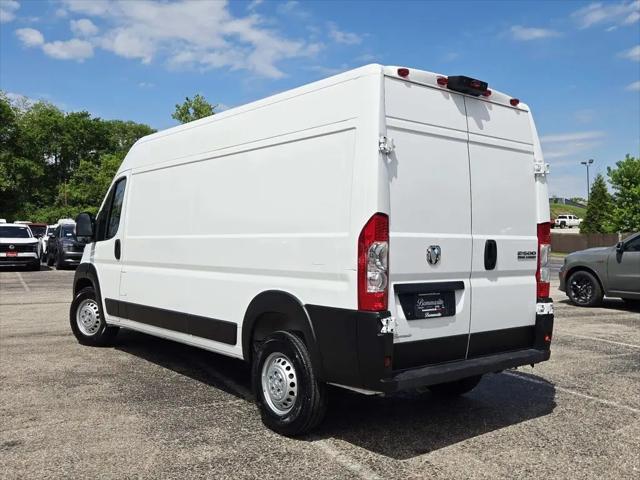 2026 Ram ProMaster 2500 Cargo Van Tradesman High Roof 159" WB w/Pass Seat