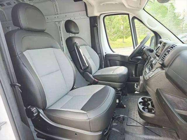 2026 Ram ProMaster 2500 Cargo Van Tradesman High Roof 159" WB w/Pass Seat