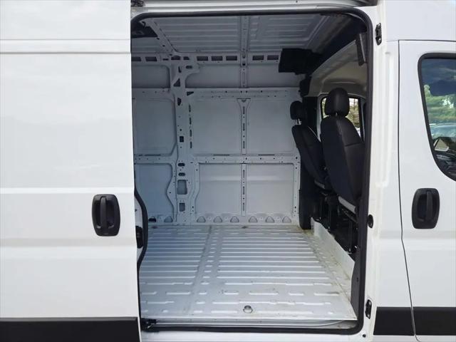 2026 Ram ProMaster 2500 Cargo Van Tradesman High Roof 159" WB w/Pass Seat