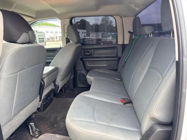 2017 Ram 2500 Tradesman Crew Cab 4x4 8' Box