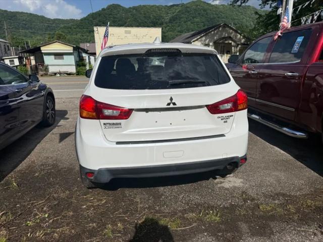 2017 Mitsubishi Outlander Sport 2.4 SE