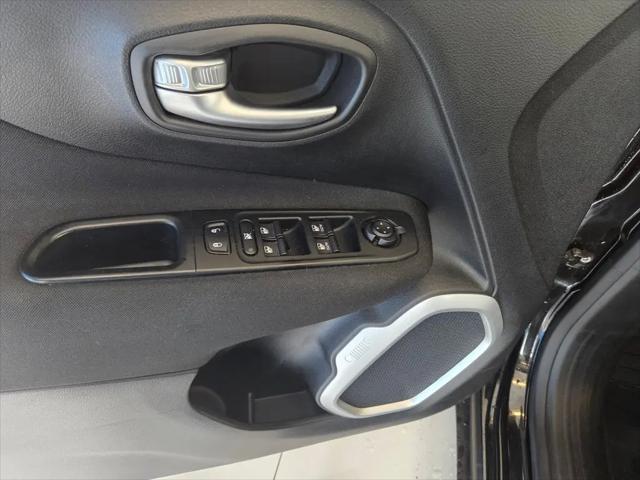 2018 Jeep Renegade Latitude FWD