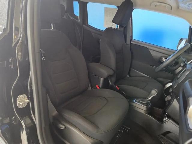 2018 Jeep Renegade Latitude FWD