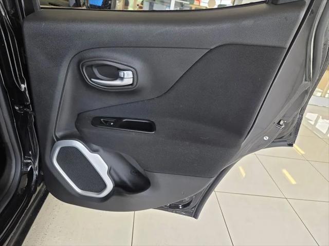 2018 Jeep Renegade Latitude FWD