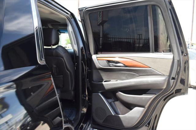 2019 Cadillac Escalade Luxury